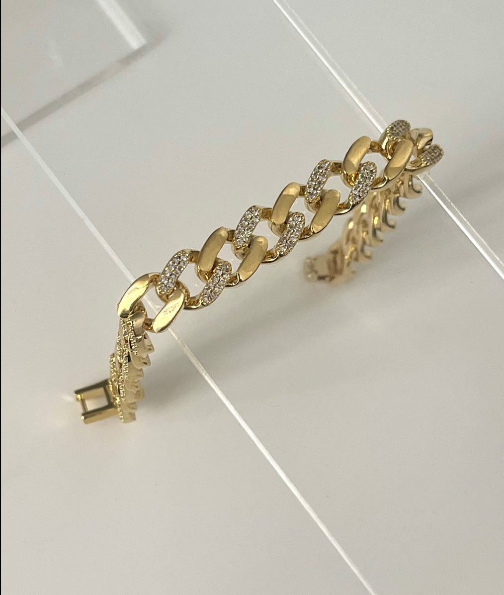 İTHAL ZİRKON TAŞLI GOLD ZİNCİR BİLEKLİK