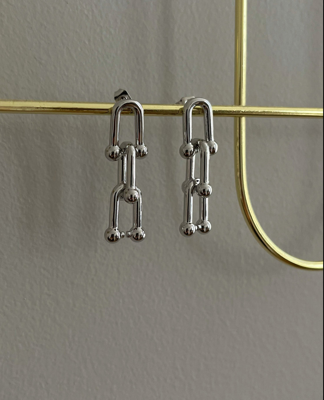 İTHAL MARKA MODEL İTHAL SİLVER KÜPE