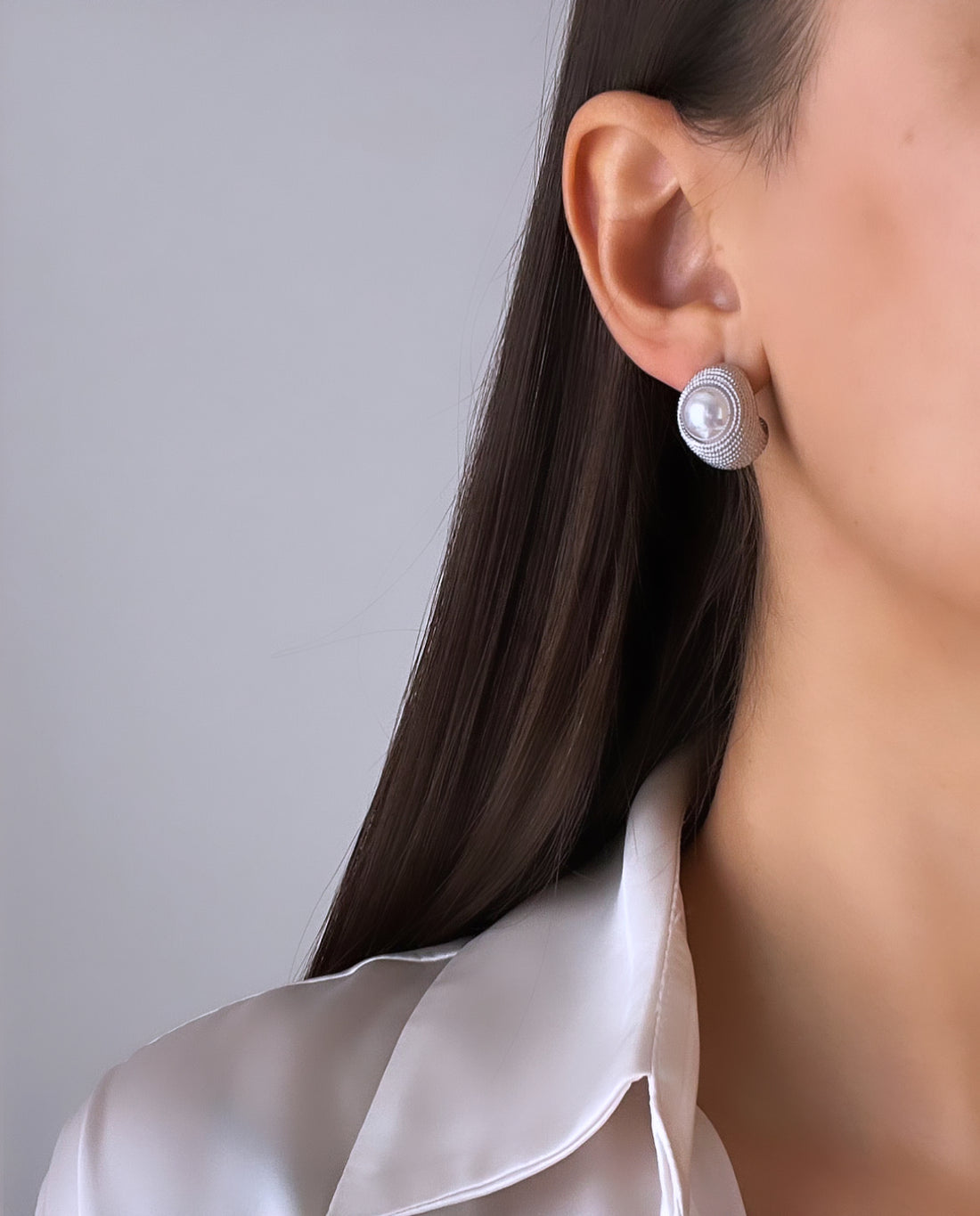 İTHAL İNCİ DETAYLI SİLVER KÜPE