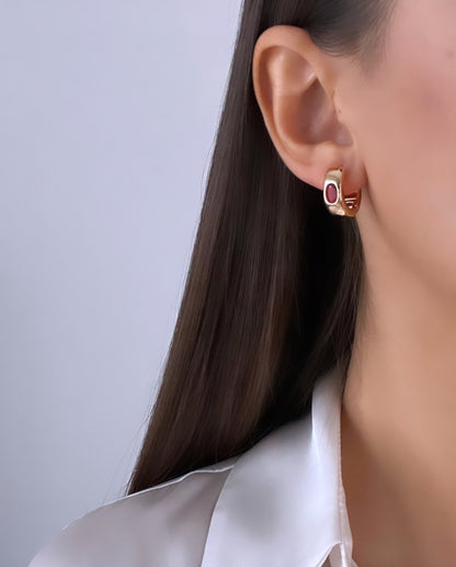 KIRMIZI TAŞLI GOLD HALKA KÜPE