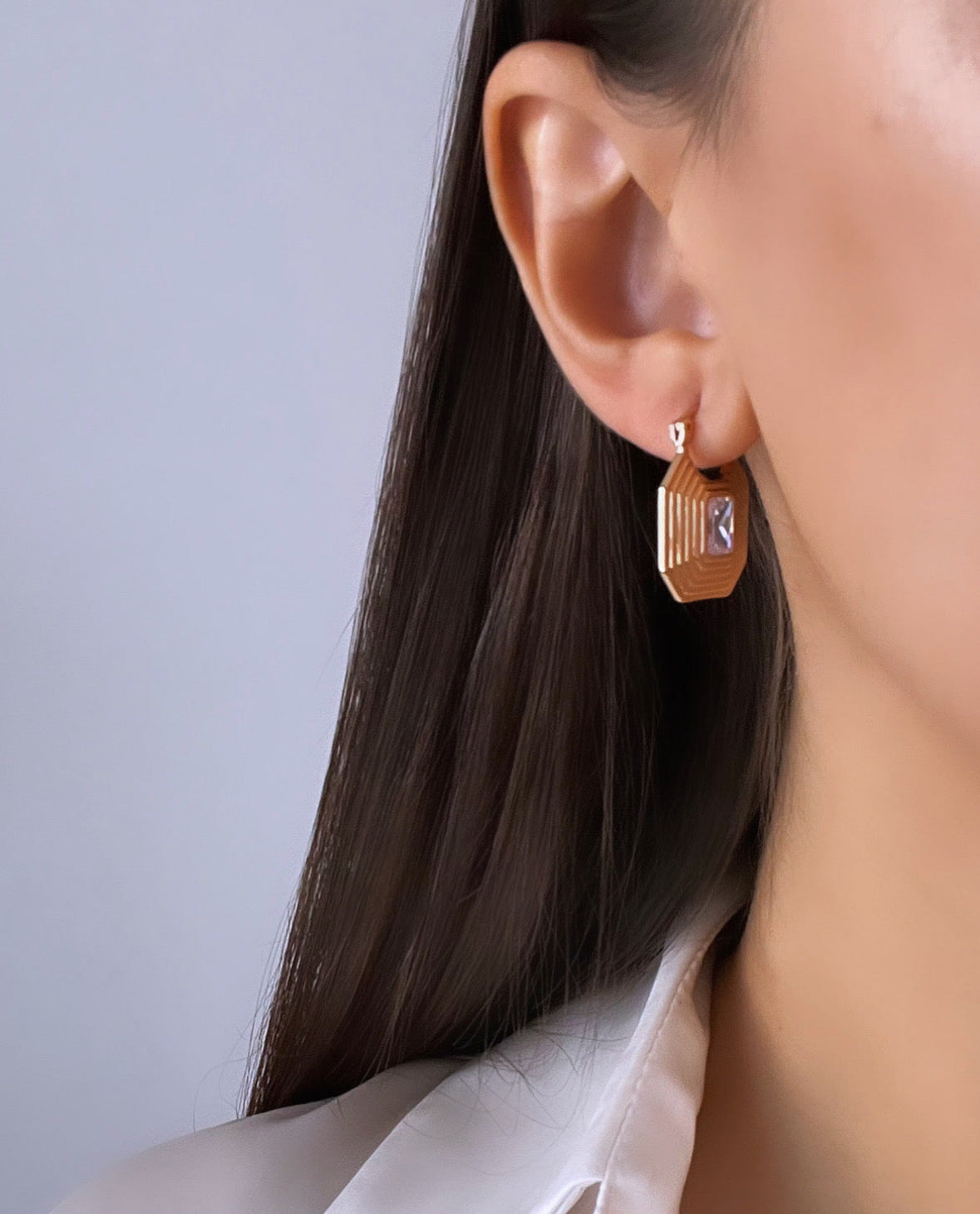 PİRAMİT GOLD KÜPE