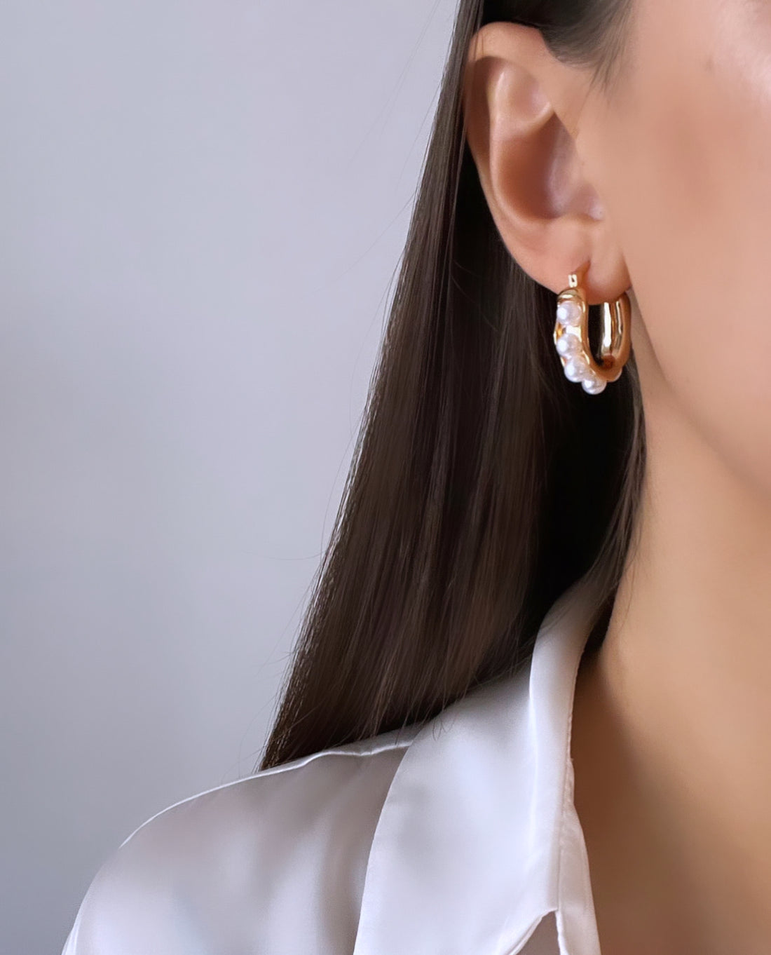 İTHAL İNCİ DETAYLI GOLD HALKA KÜPE