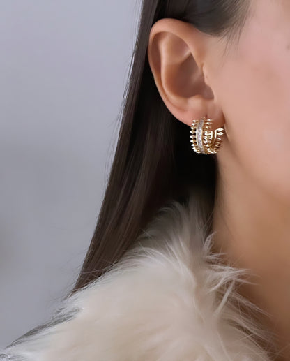 İTHAL OK DETAYLI GOLD HALKA KÜPE