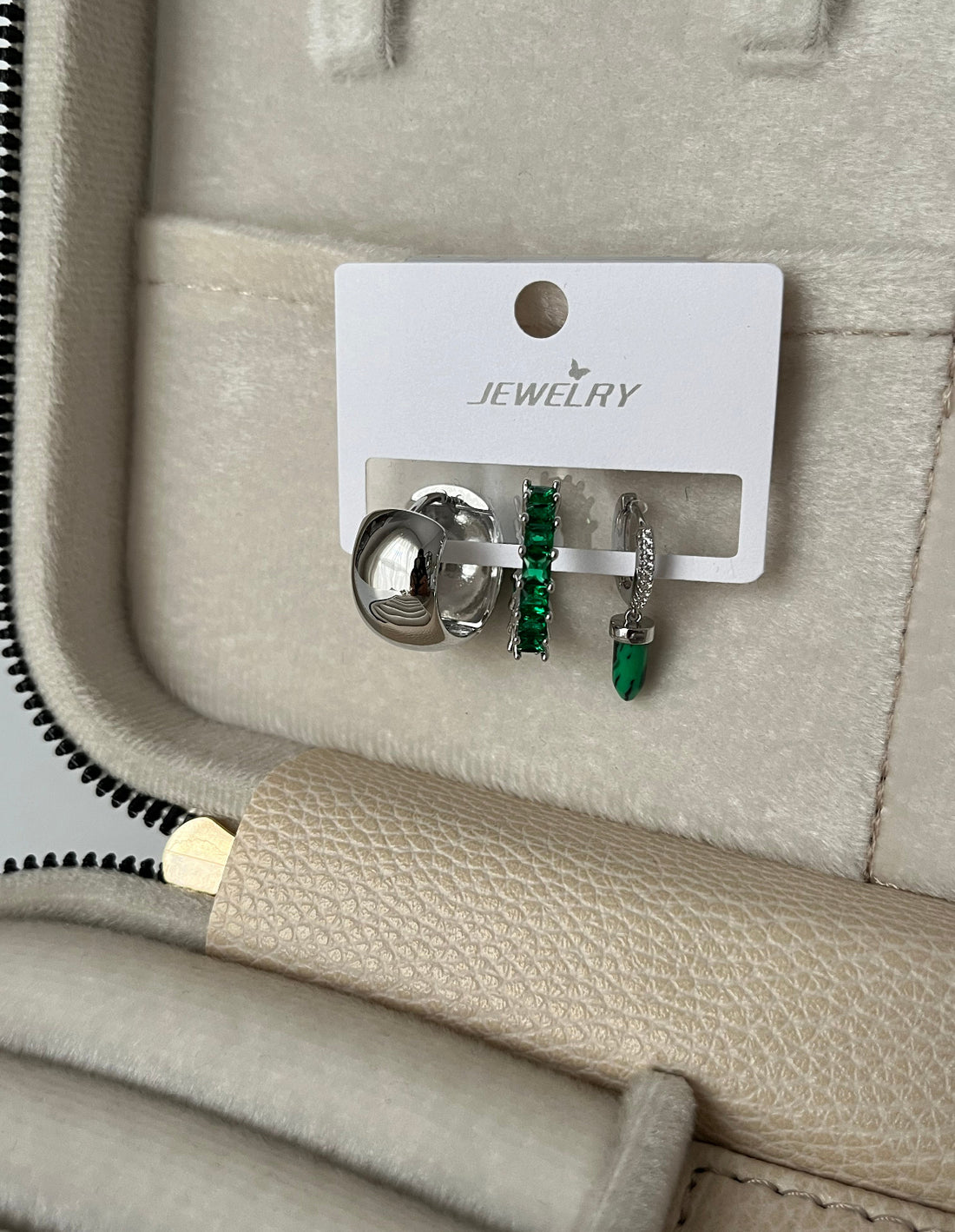 İTHAL 3LÜ YEŞİL TAŞLI SİLVER KÜPE SETİ