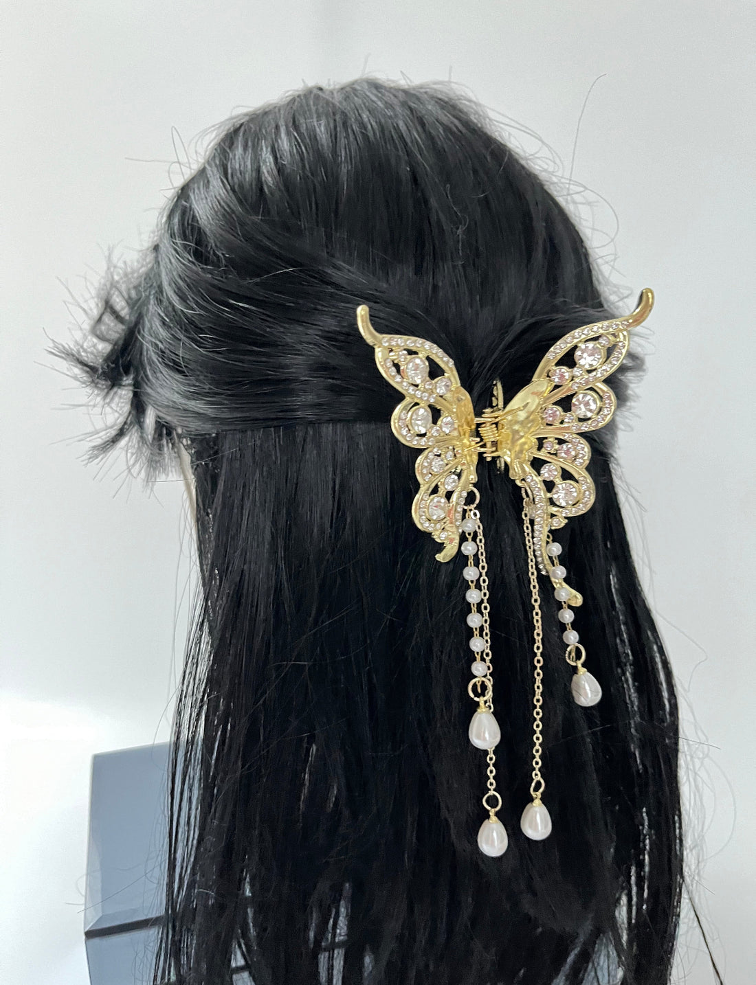 İTHAL KELEBEK MODELLİ GOLD METAL MANDAL TOKA